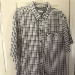 Columbia short sleeve shirt